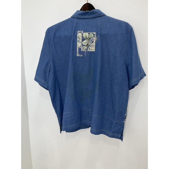 Koret City BluesWomen's  XL Denim Patchwork Embroidered Button Front Shirt - Picture 3 of 14